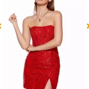Elegant Red Strapless Dress
